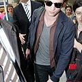 Rob at the Nice airport-08.jpg