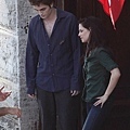 20090527-new moon set-celebuzz-20.jpg