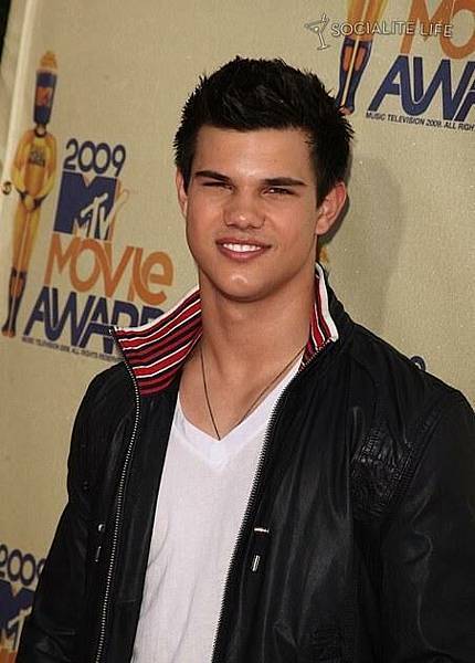 20090531-2009 MTV Movie Awards (socialitelife)-08.jpg