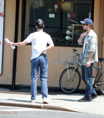 20090607-Rob &  Tom Sturridge in NY-28.jpg