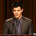 20090627-Taylor Lautner in 2009 Vision Award -02.JPG
