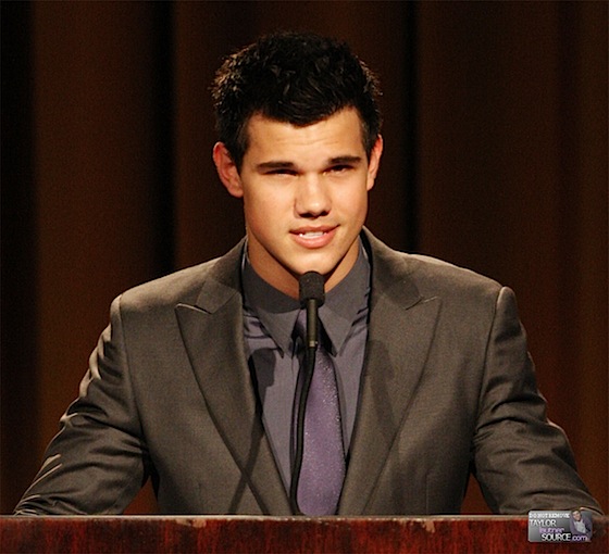 20090627-Taylor Lautner in 2009 Vision Award -06.jpg