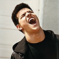 20090716-Taylor Lautner-Interview Magazine-06.jpg