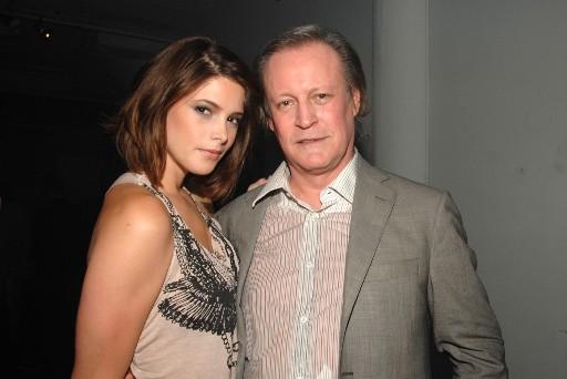 20090716-Ashley Greene at MAC's Cosmetic Party  -03.jpg