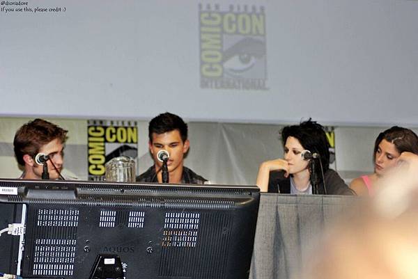 20090723-new moon-comic-con-04-11.JPG