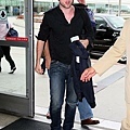 20090726-Rob in LAX-03-.jpg