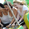 20090802-Dakota Fanning & friends at the Santa Monica Pier-16.JPG