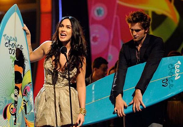 20090809-Twilight cast-Teen Choice Awards 2009-12.jpg
