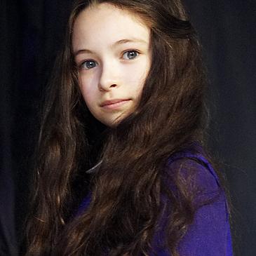 Jodelle Ferland -  (  Newborn  Bree  )3.jpg