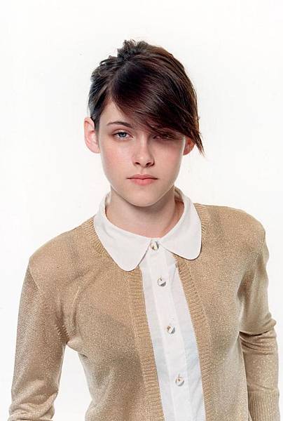 Kristen Stewart's Hair-06x.JPG