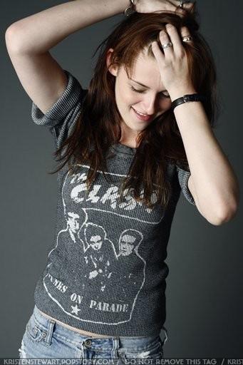 Kristen Stewart's Hair-09-.jpg