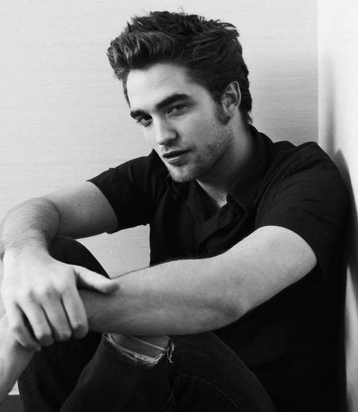 Robert Pattinson-Japanese magazine ChouChou.jpg