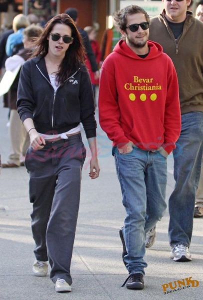 20090425-kristen-Michael Angarano In Vancouver-03