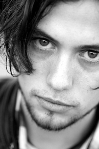 Jackson Rathbone (Jasper Hale)-01.jpg