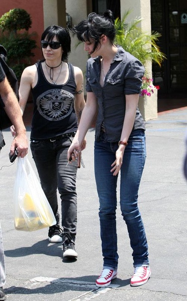 20090616-Kristen-21(& Joan Jett ).jpg