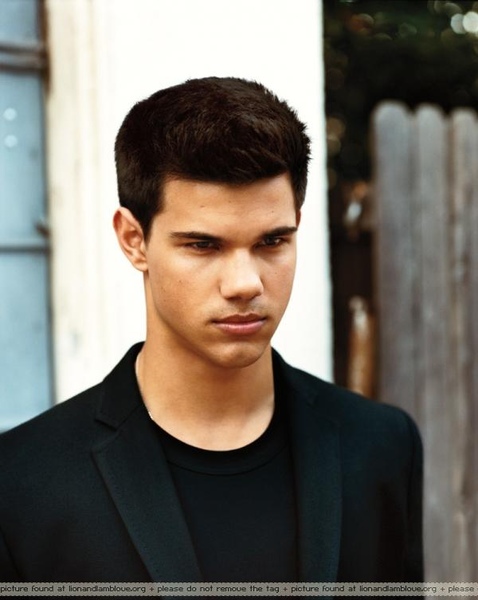 20090716-Taylor Lautner-Interview Magazine-04.jpg