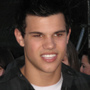 20080420-Taylor meets with the Fans-03.jpg