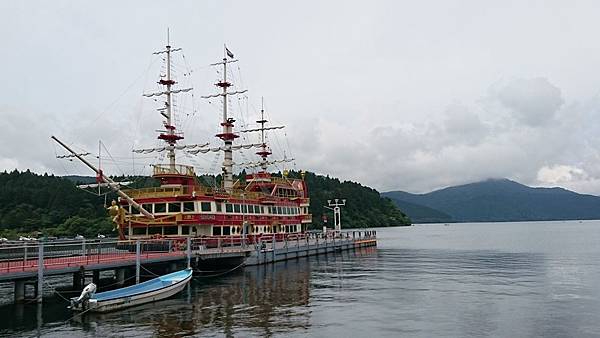 關東之旅--箱根神社.蘆之湖海賊船.三島大吊橋