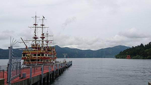 關東之旅--箱根神社.蘆之湖海賊船.三島大吊橋