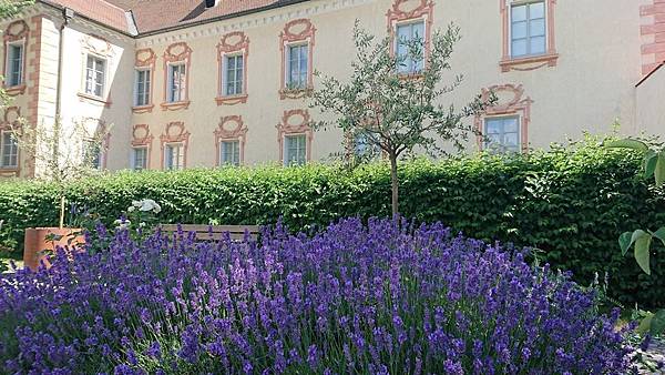 多洛米蒂健行之旅:義大利布里克森(Brixen)雨天隨意遊走