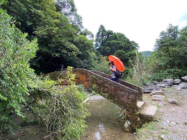 9a202079烏山越嶺古道_201201_18.jpg