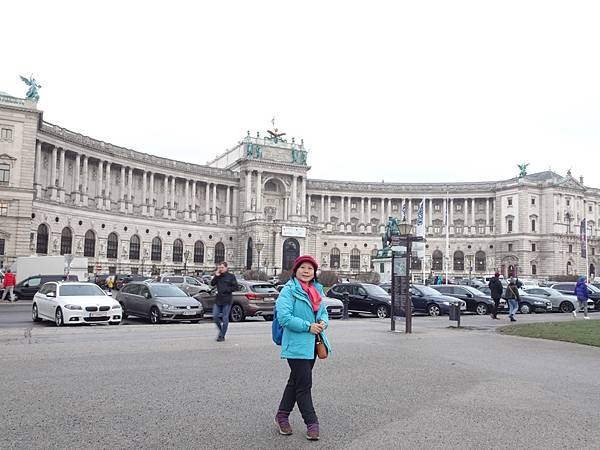 奧捷聖誕市集冬之旅:奧地利--維也納市政廳聖誕市集.霍夫堡皇