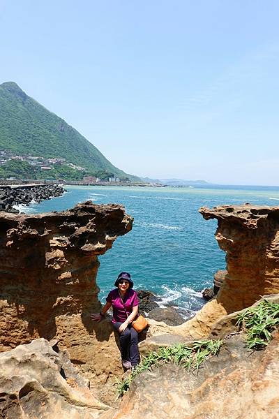 水湳洞一日遊:大野狼與小綿羊岩.趴睡狗狗岩.陰陽海.十三層遺