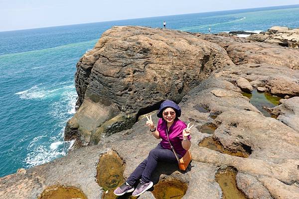 水湳洞一日遊:大野狼與小綿羊岩.趴睡狗狗岩.陰陽海.十三層遺