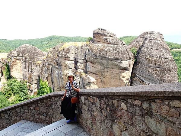夢境勝地希臘旅遊:天空之城--邁提歐拉(Meteora)