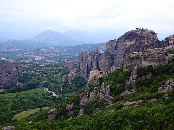 夢境勝地希臘旅遊:天空之城--邁提歐拉(Meteora)