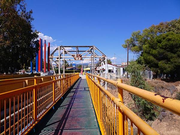 夢境勝地希臘旅遊:貫穿地峽柯林斯運河(Corinth Can