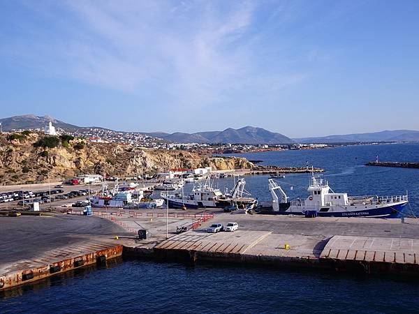 夢境勝地希臘旅遊:渡輪前往米克諾斯島(Mykonos).造訪