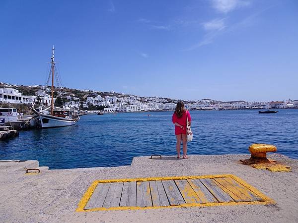 夢境勝地希臘旅遊:渡輪前往米克諾斯島(Mykonos).造訪