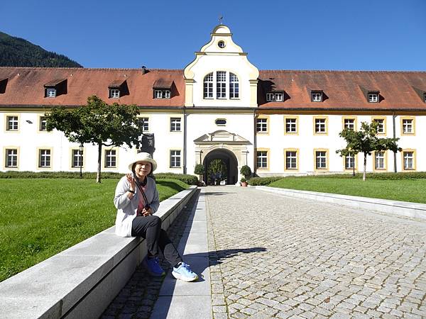 多洛米蒂健行之旅:德國埃塔爾修道院(Ettal Abbey)