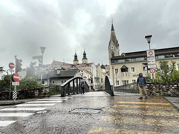 多洛米蒂健行之旅:義大利布里克森(Brixen)雨天隨意遊走