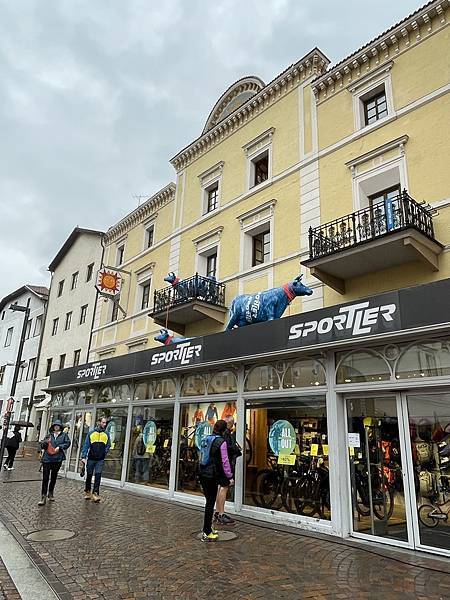 多洛米蒂健行之旅:義大利布里克森(Brixen)雨天隨意遊走