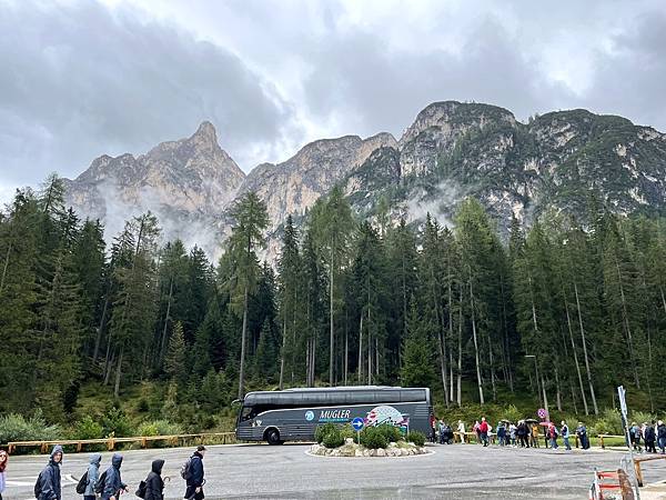 多洛米蒂健行之旅:義大利布萊埃斯湖(Lago di Brai