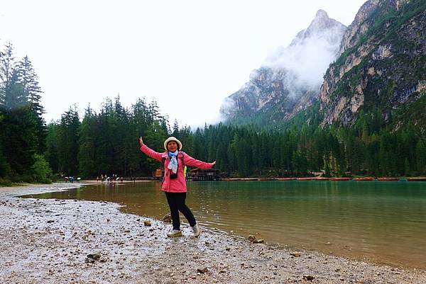 多洛米蒂健行之旅:義大利布萊埃斯湖(Lago di Brai