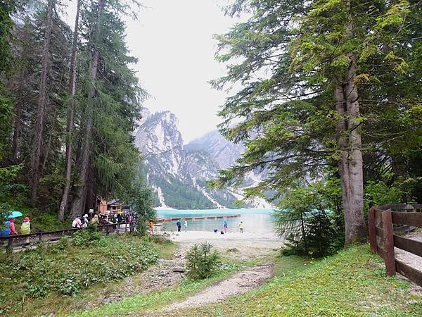 多洛米蒂健行之旅:義大利布萊埃斯湖(Lago di Brai