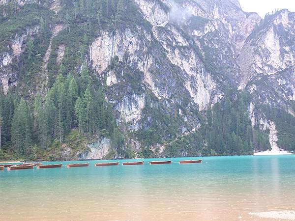 多洛米蒂健行之旅:義大利布萊埃斯湖(Lago di Brai