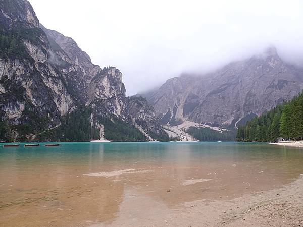 多洛米蒂健行之旅:義大利布萊埃斯湖(Lago di Brai