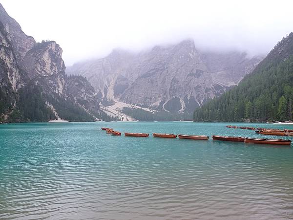 多洛米蒂健行之旅:義大利布萊埃斯湖(Lago di Brai