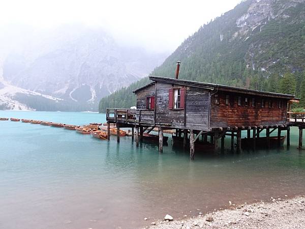 多洛米蒂健行之旅:義大利布萊埃斯湖(Lago di Brai