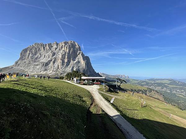 多洛米蒂健行之旅:義大利加爾代納山谷綠野遊蹤--錢皮諾伊(C