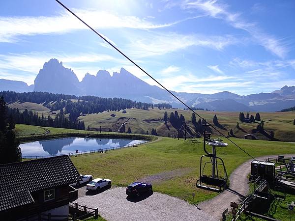 多洛米蒂健行之旅:義大利加爾代納山谷休斯草原(Alpe di