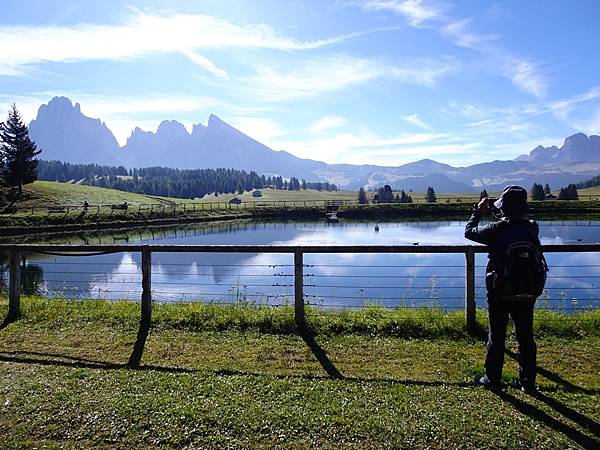 多洛米蒂健行之旅:義大利加爾代納山谷休斯草原(Alpe di