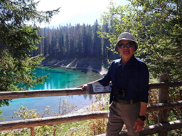 多洛米蒂健行之旅:義大利迷人翡翠綠寶石卡雷扎湖(Lago d