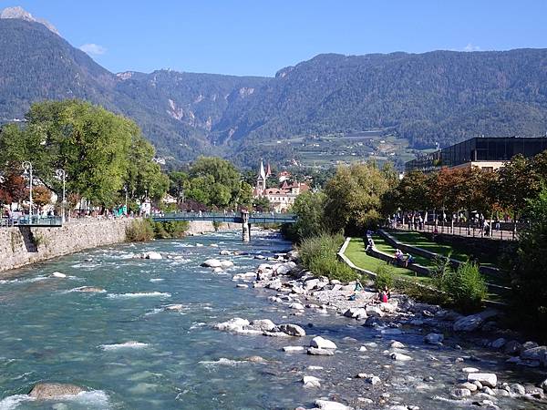 多洛米蒂健行之旅:義大利秀麗小山城梅拉諾(Merano)