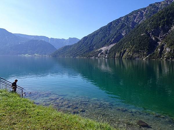 多洛米蒂健行之旅:奧地利美麗可人阿亨湖(Achensee)