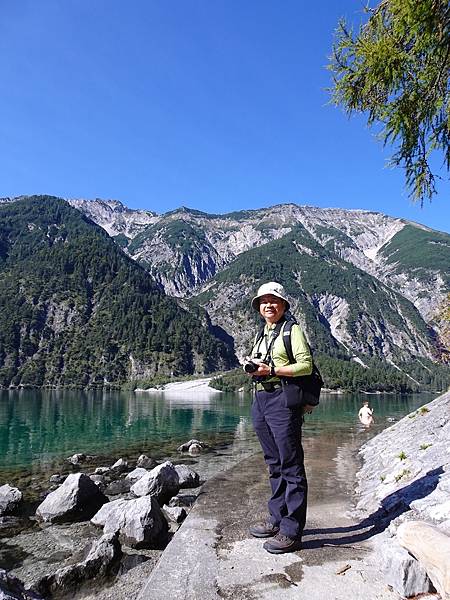 多洛米蒂健行之旅:奧地利美麗可人阿亨湖(Achensee)